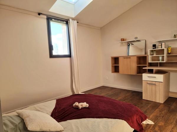 Maison individuelle 5 chambres, piscine et vue dégagée, Vérines - La Rochelle (17)