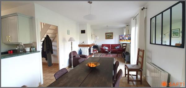 MAISON 4 CHAMBRES SANS TRAVAUX VIE DE PLAIN PIED.