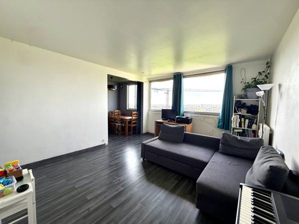Le Blanc-Mesnil (93150) Appartement 2 Pièces avec parking, cave proche RER B, futur métro 16