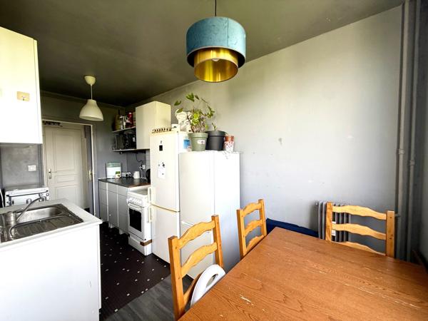 Le Blanc-Mesnil (93150) Appartement 2 Pièces avec parking, cave proche RER B, futur métro 16