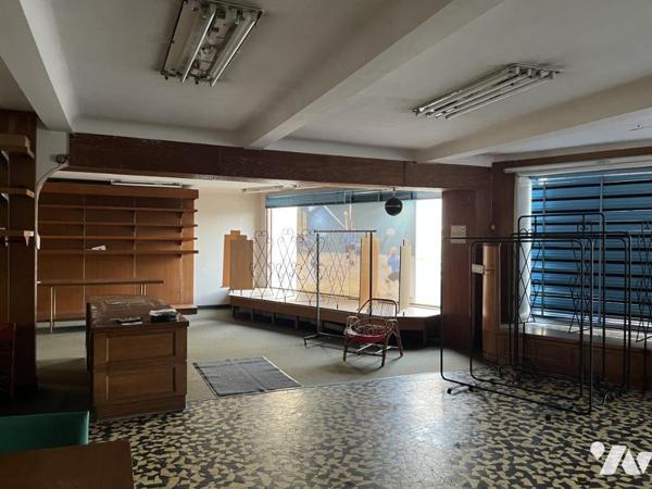 Local commercial et appartement T5 centre-ville