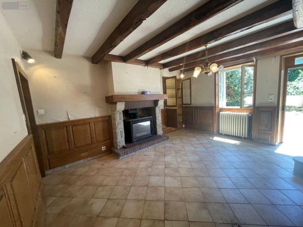 Maison à restaurer à vendre à Laurière en Haute-Vienne (87370), ref : 14761/334