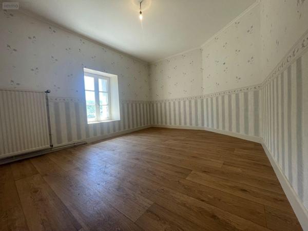 Maison à restaurer à vendre à Laurière en Haute-Vienne (87370), ref : 14761/334