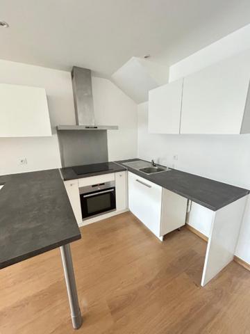 Toulouse ,médiathèque grand T3