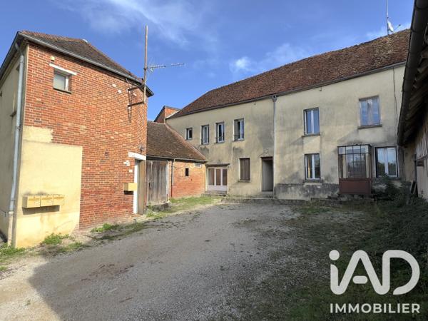 Immeuble à vendre 200 m² Ervy-le-Châtel