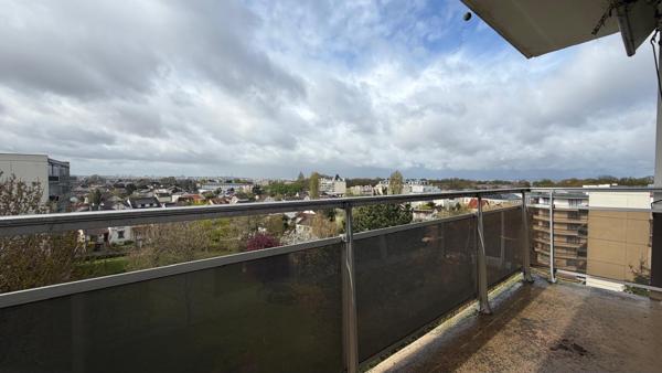 Appartement Livry Gargan 3 pièce(s)  63.00m² m2