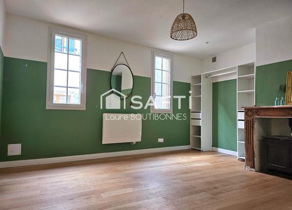 Maison de ville entièrement rénovée en hyper centre de Lavaur