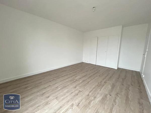 Appartement à louer 2 pièces 43.68m²