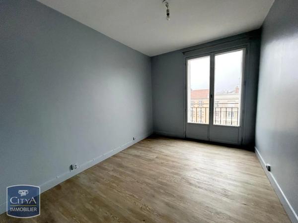 Appartement à louer 2 pièces 43.68m²