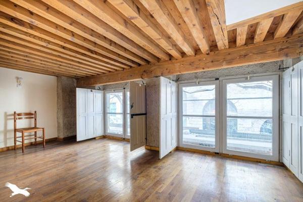 Appartement à vendre |  Lyon 01 |  4 pièces | 102,1 m²
