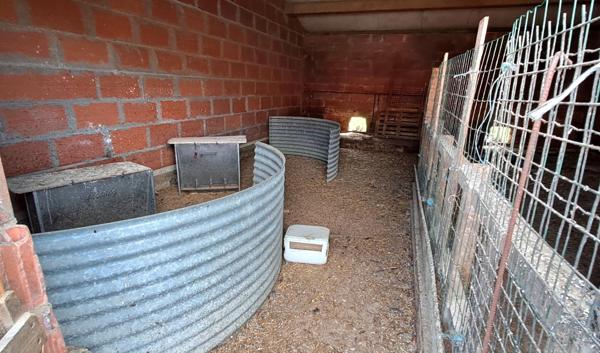 Pavillon et ferme d'élevage à La Rochefoucauld ! Détails des diagnostics énergétiques