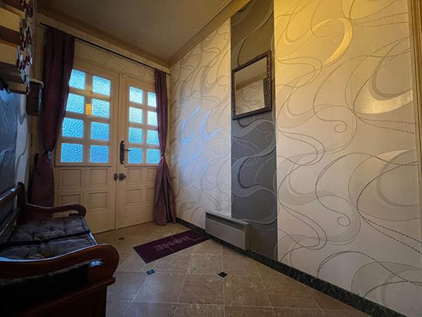 Maison 6 pièces 177.84 m2