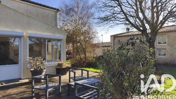 Maison à vendre 5 pièces 202 m² Marsilly