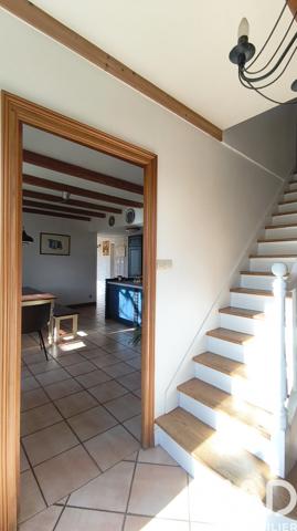 Maison à vendre 5 pièces 202 m² Marsilly