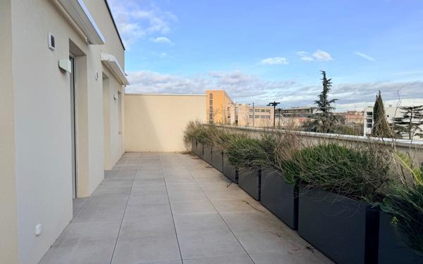 Appartement à vendre    3 pièces • 75 m2 Nîmes