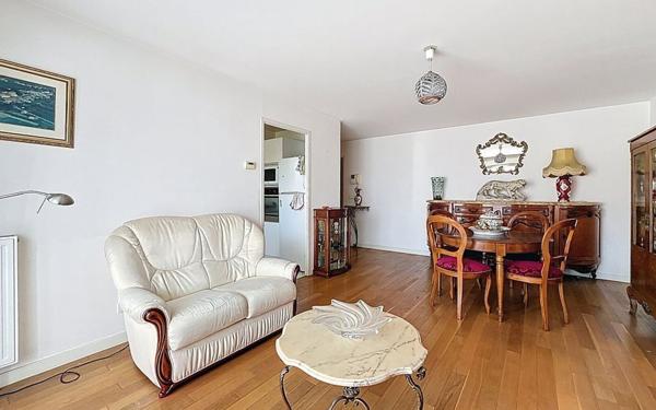 Appartement à vendre    3 pièces • 66,51 m2 Brunoy