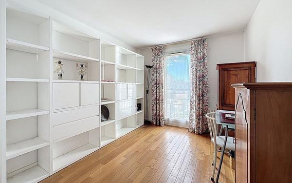 Appartement à vendre    3 pièces • 66,51 m2 Brunoy