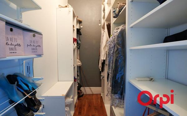 Appartement à vendre    3 pièces • 75,35 m2 Lyon 2