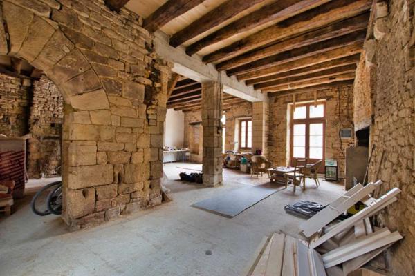 Maison ancienne - Sarlat-la-caneda bien en pierre dans les anciens remparts de SARLAT - Terrasses - cours intérieure -