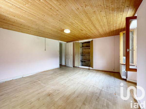 Maison de campagne 3 pièces de 82 m² à Attignat-Oncin (73610)