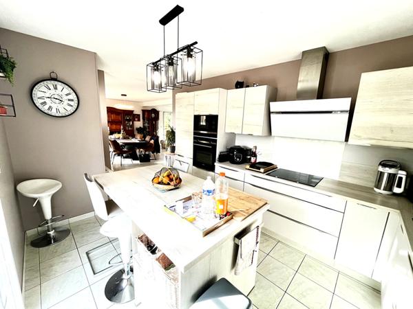 Maison 6 pièces 127 m2 proche CAEN