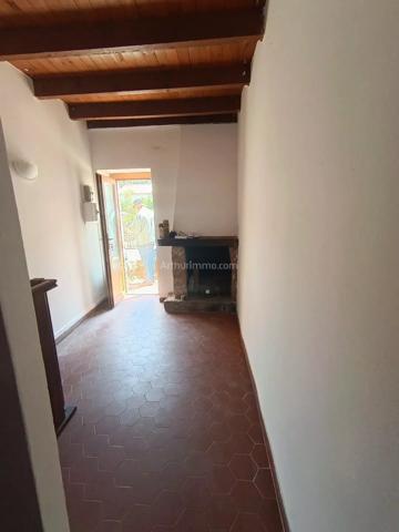 Location                                                      Appartement
                        
                     2 pièces                      26 m2                     à Eccica-Suarella