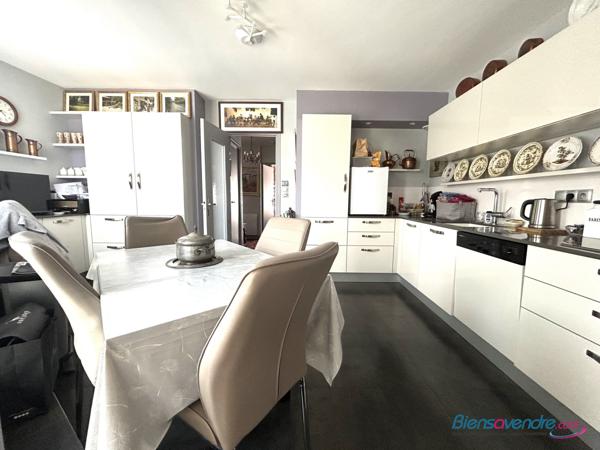 À VENDRE - CENTRE VILLE / PLATEAU