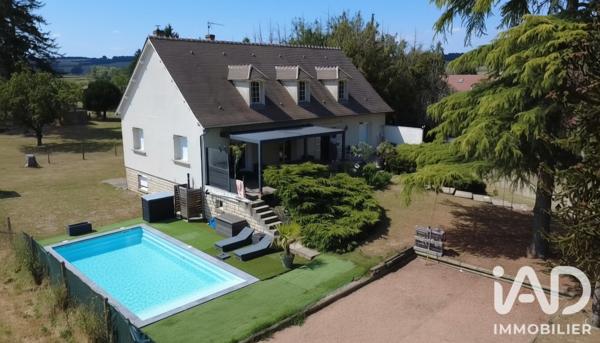 Maison à vendre 8 pièces 216 m² Saint-Pierre-les-Étieux