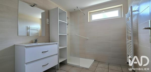 Maison à vendre 8 pièces 216 m² Saint-Pierre-les-Étieux