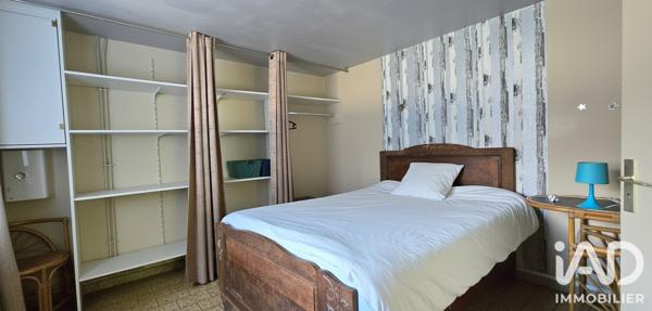 Maison à vendre 8 pièces 216 m² Saint-Pierre-les-Étieux