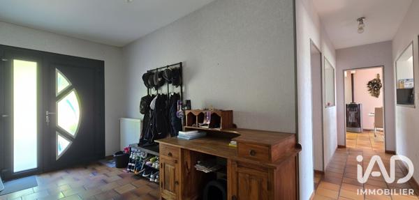 Maison à vendre 8 pièces 216 m² Saint-Pierre-les-Étieux