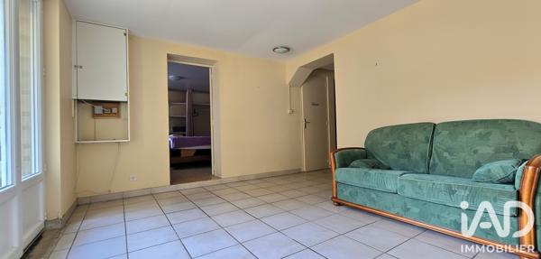 Maison à vendre 8 pièces 216 m² Saint-Pierre-les-Étieux