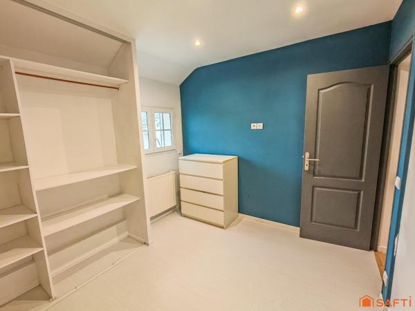 Maison familiale 5 chambres, piscine, grand garage.