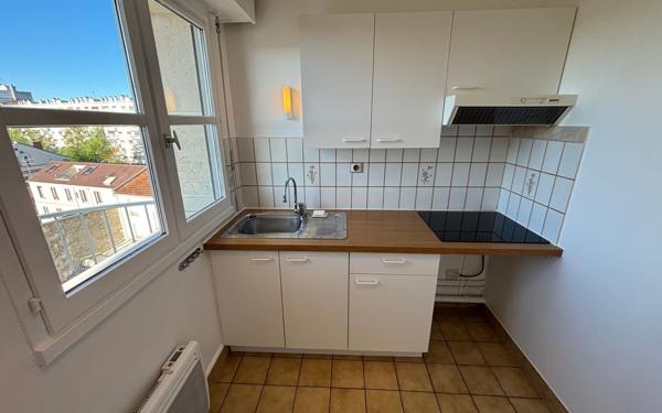 Appartement à louer    1 pièce • 31,76 m2 Bourg-la-Reine
