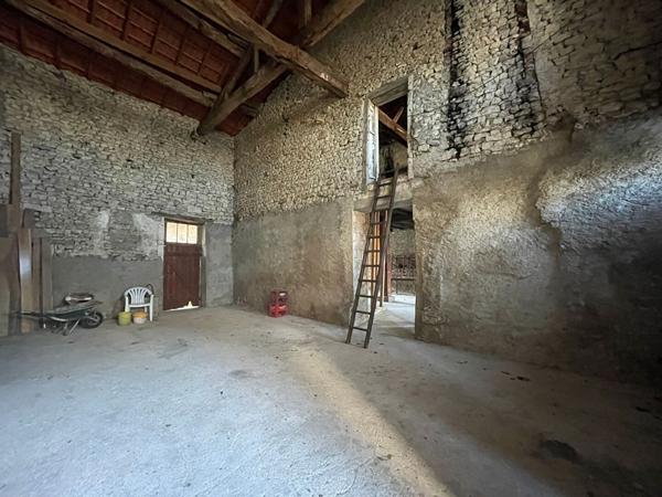 MAISON FAMILLIALE A RENOVER Loisey-culey MAISON FAMILLIALE A RENOVER Loisey-culey