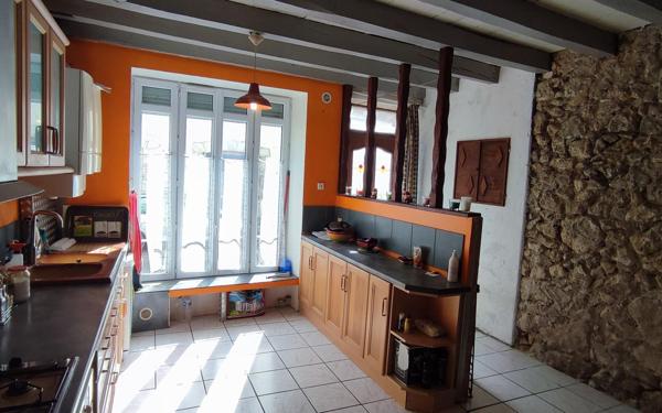 Maison à vendre    5 pièces •  Peyrehorade