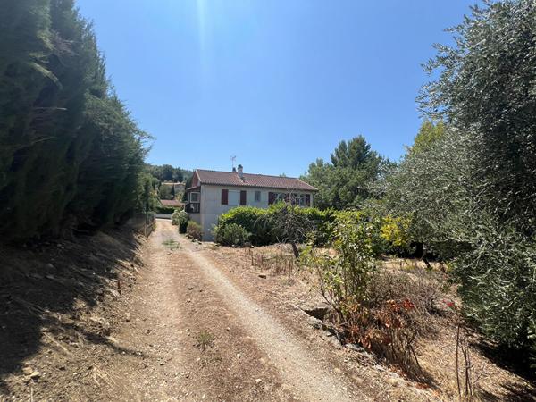 A 10 MN DE LIMOUX VILLA 4 Chambres sur parcelle d'environ 1360 m²