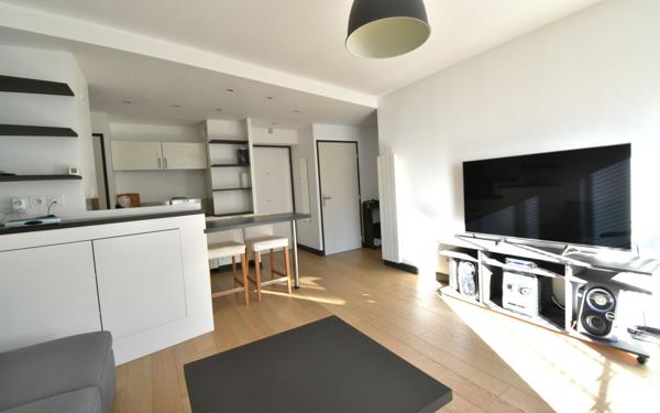 Appartement à vendre    2 pièces • 40,01 m2 Lyon 4