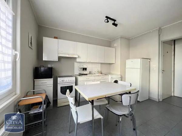 Appartement à louer 2 pièces 39.02m² Nancy (54000)