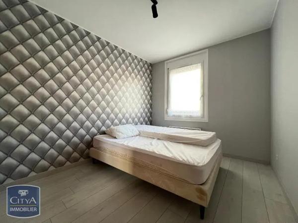 Appartement à louer 2 pièces 39.02m² Nancy (54000)