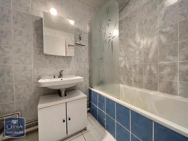 Appartement à louer 2 pièces 39.02m² Nancy (54000)