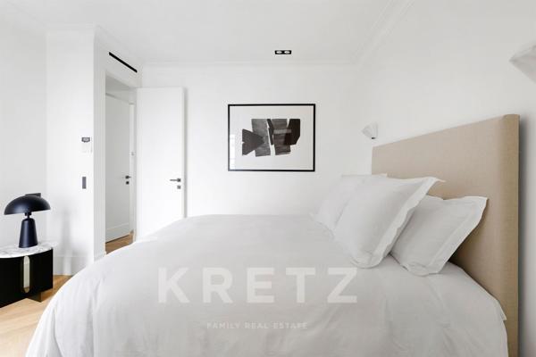 Appartement entièrement rénové à deux pas de Rue du Bac