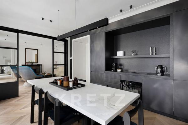 Appartement entièrement rénové à deux pas de Rue du Bac