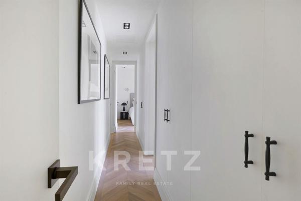 Appartement entièrement rénové à deux pas de Rue du Bac