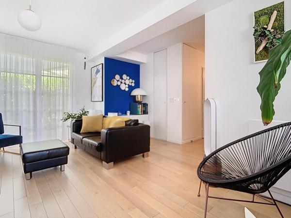 Maison 100 m² Terrasse 23 m², solarium 24 m²