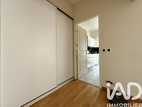 Appartement à vendre 3 pièces 73 m² Courbevoie