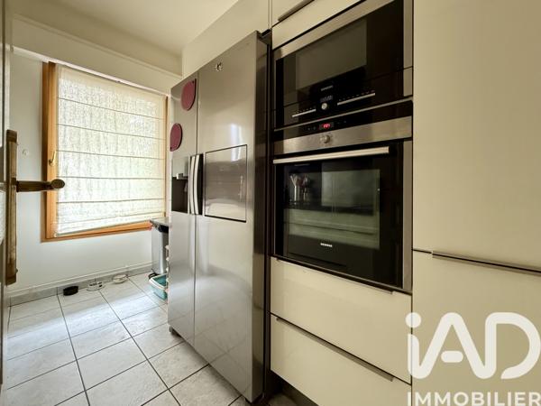 Appartement à vendre 3 pièces 73 m² Courbevoie