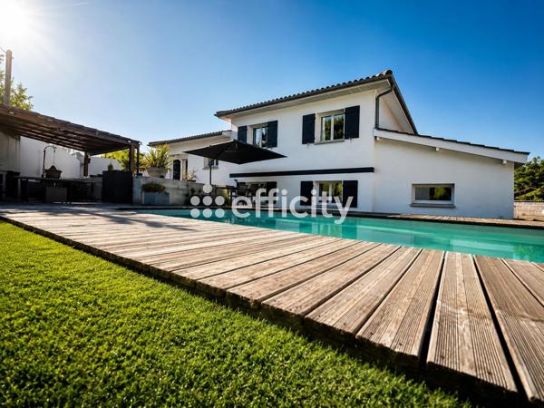Maison
         7 pièces
        - 153 m² Bien prestige