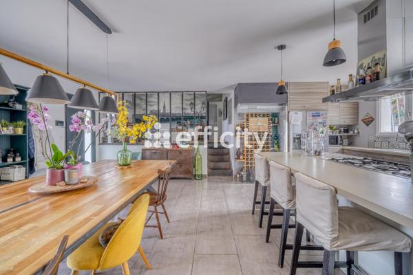 Maison
         7 pièces
        - 153 m² Bien prestige
