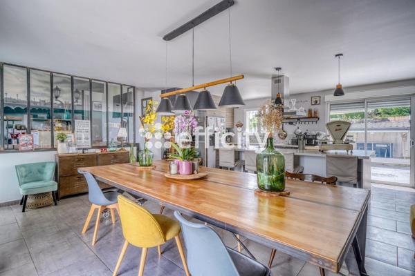 Maison
         7 pièces
        - 153 m² Bien prestige